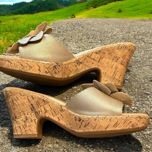 BJORNDAL‎  Leila Size 7.5  Leather Cork Sandals Flower Heeled - Picture 7 of 13
